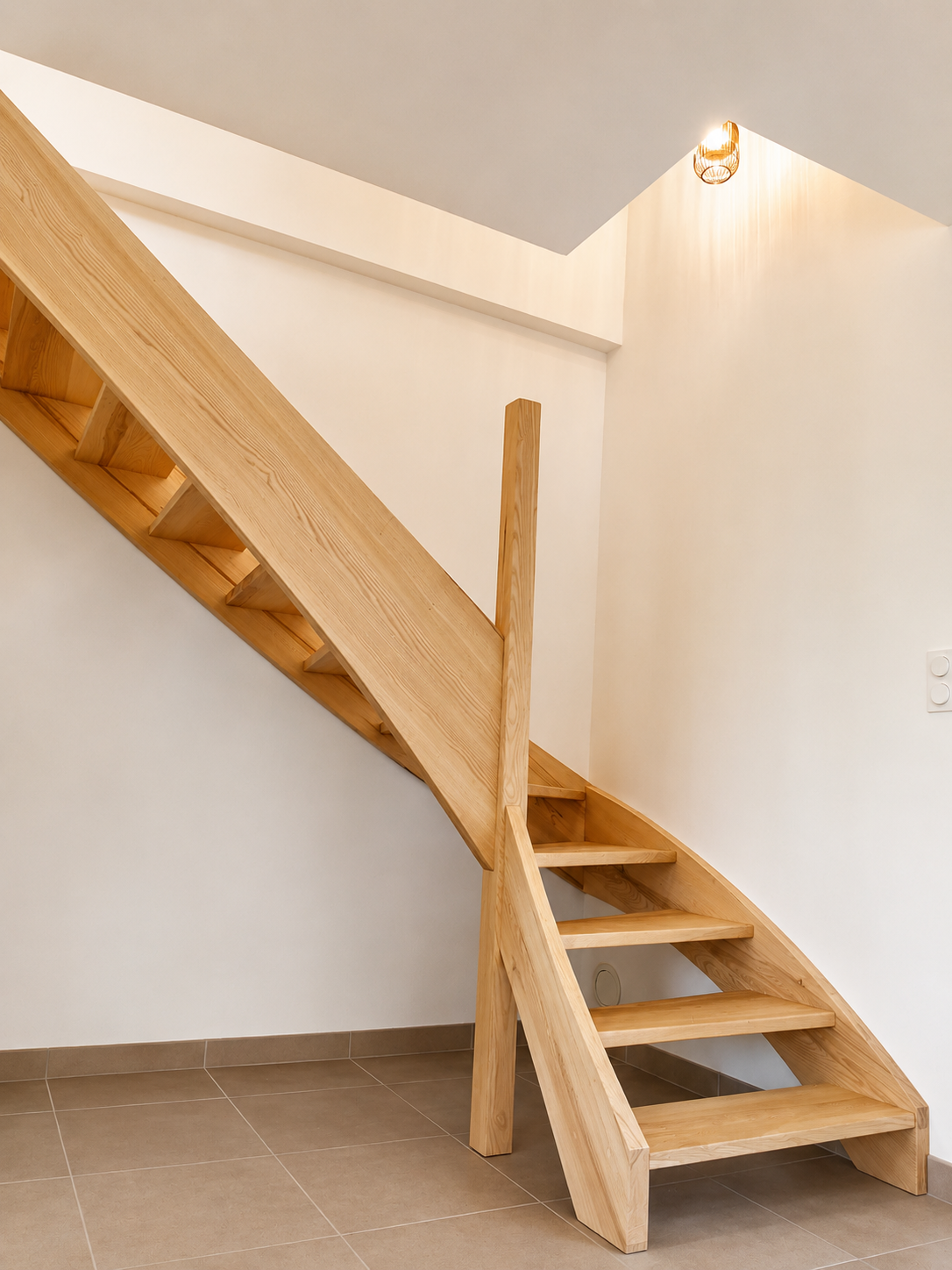 Escalier bois vue latérale